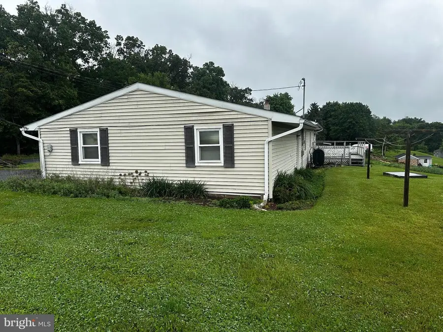 8062 Colebrook Rd, Palmyra, PA 17078 - #3