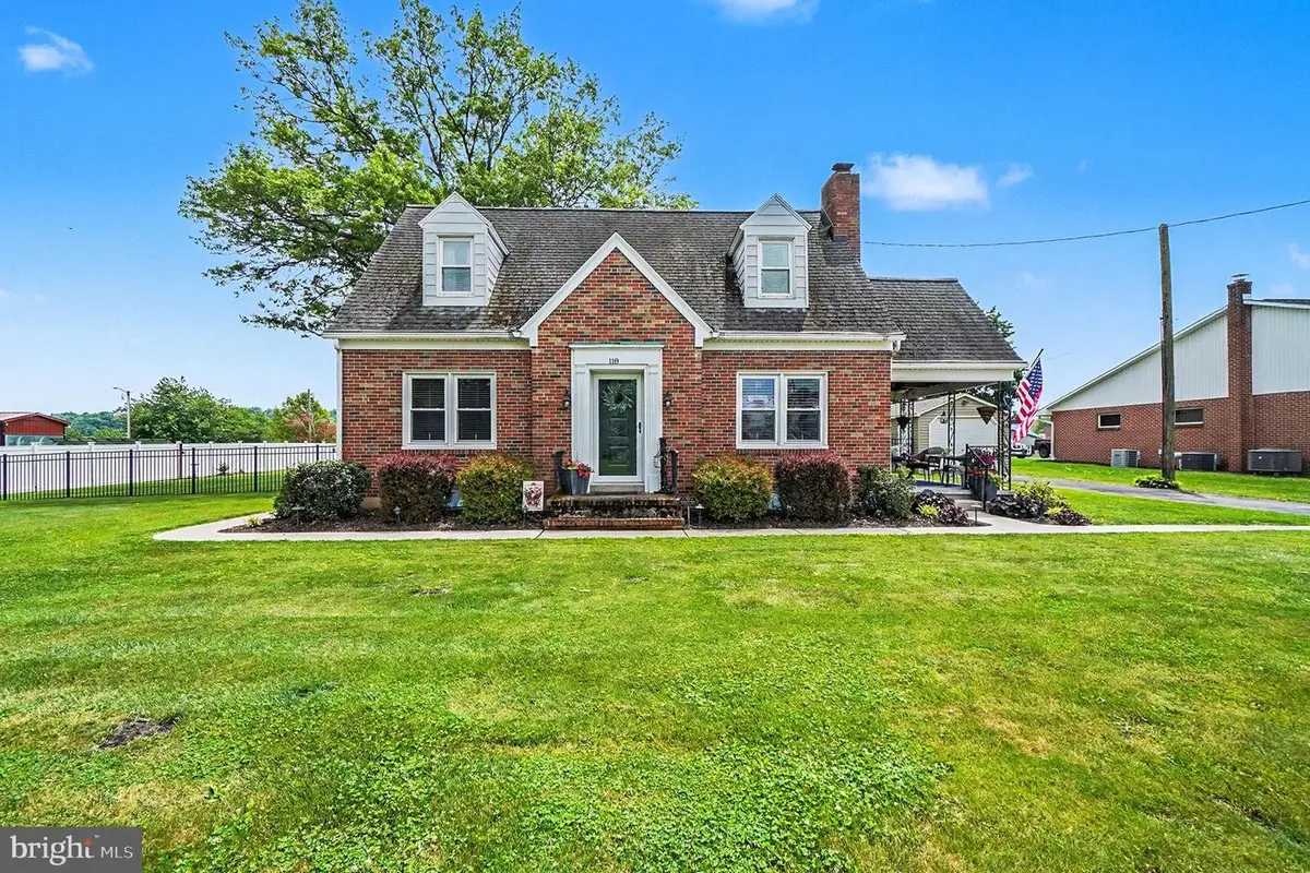 118 E Queen St, Jonestown, PA 17038 - #1