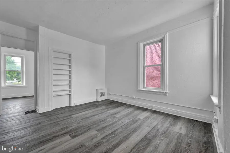 1127 Walnut St, Lebanon, PA 17042 - #3