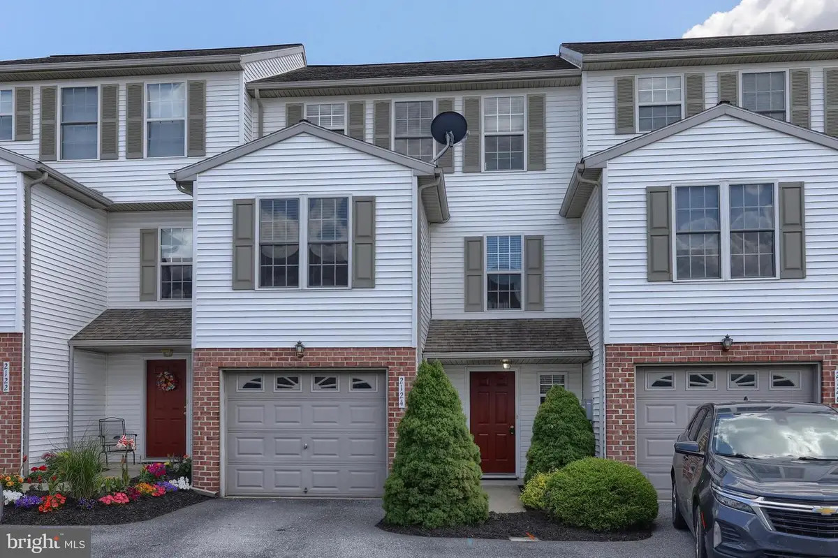 2124 Autumn Ct, Lebanon, PA 17042 - #1