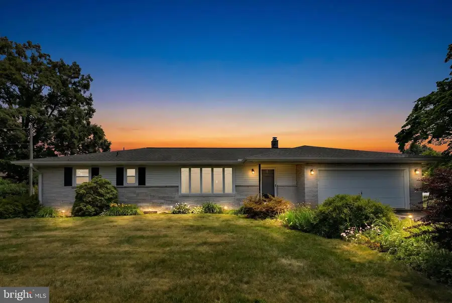 460 Yeagley Rd, Myerstown, PA 17067 - #3