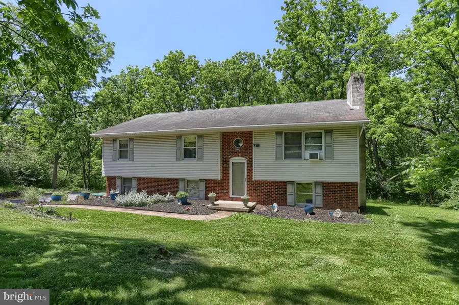 19 Peach St, Annville, PA 17003 - #2