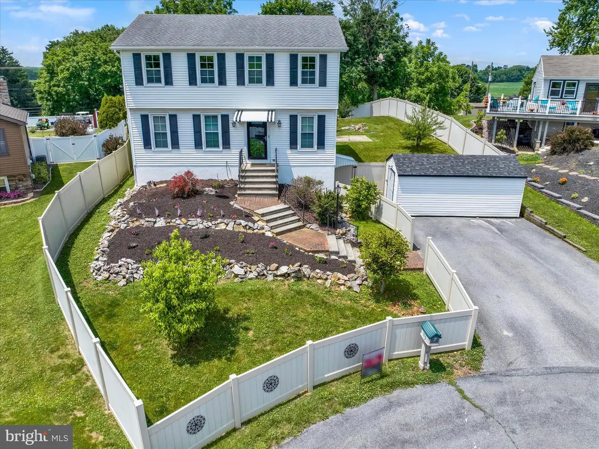6 Cherry Ln, Newmanstown, PA 17073 - #1