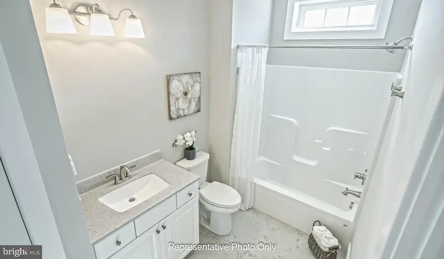 720 Longwood Mnr, Annville, PA 17003 - #2