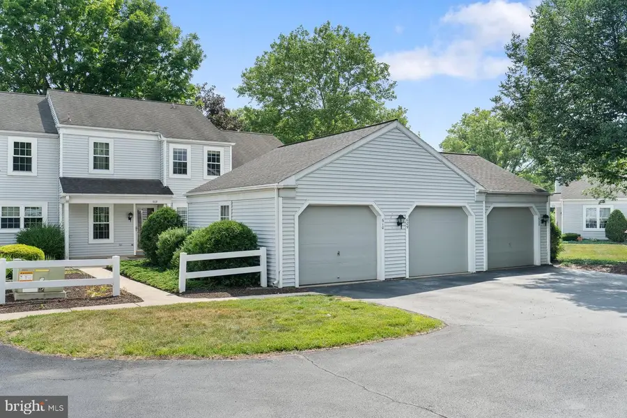 608 Cambridge Ct, Palmyra, PA 17078 - #2
