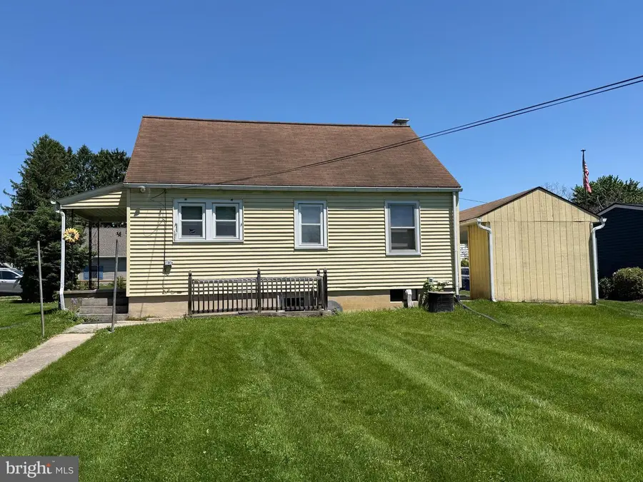 125 S Windsor Ave, Palmyra, PA 17078 - #3