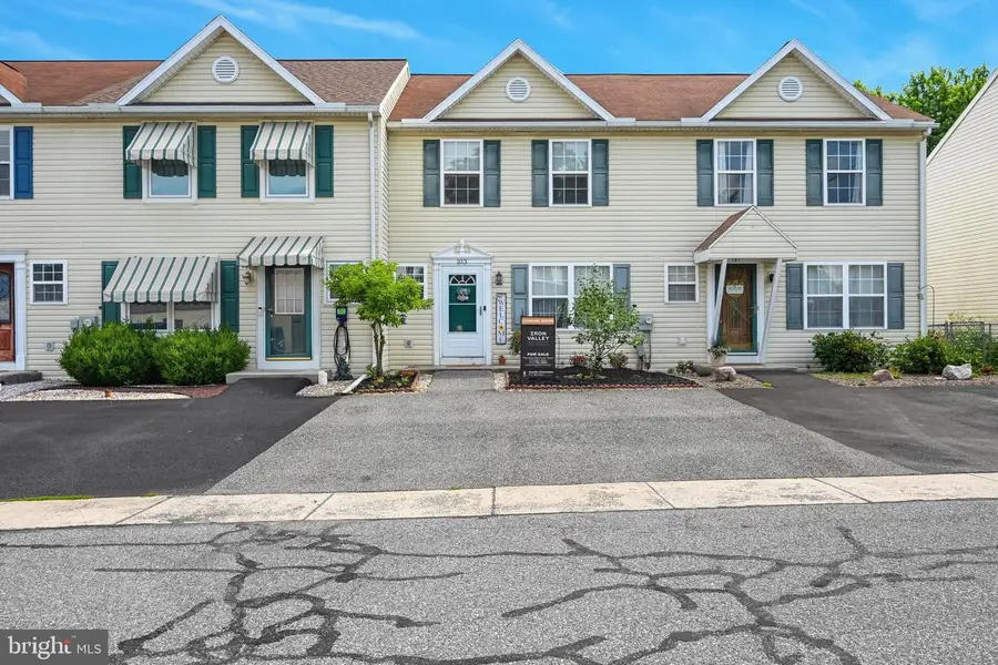 103 Peach, Newmanstown, PA 17073 - #2