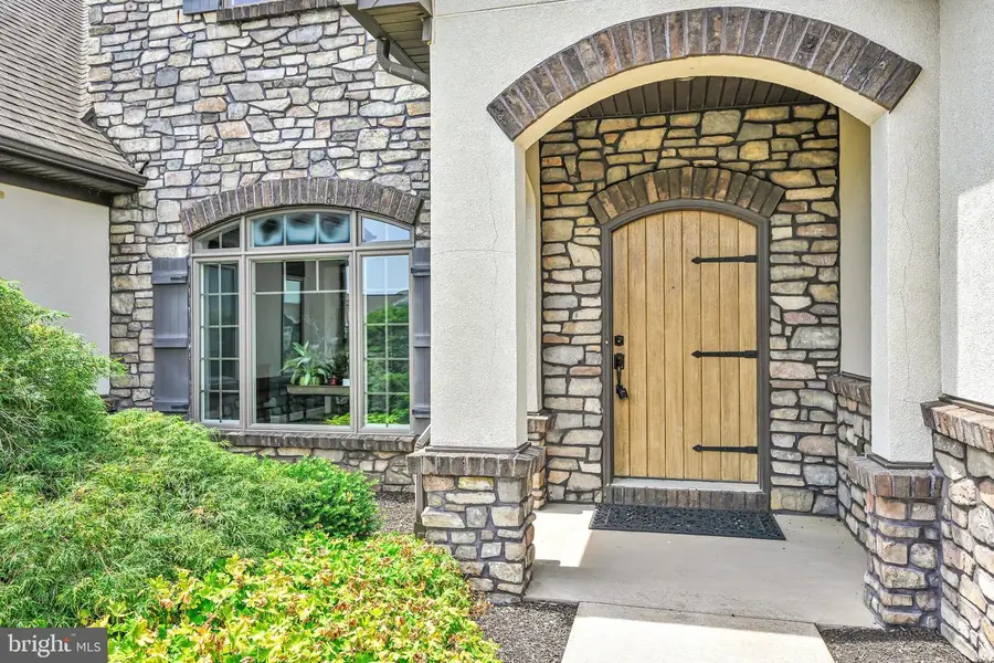 114 Monticello Dr, Lebanon, PA 17042 - #3