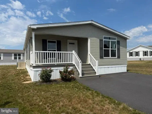 61 Evergreen Aly, PALMYRA, PA 17078