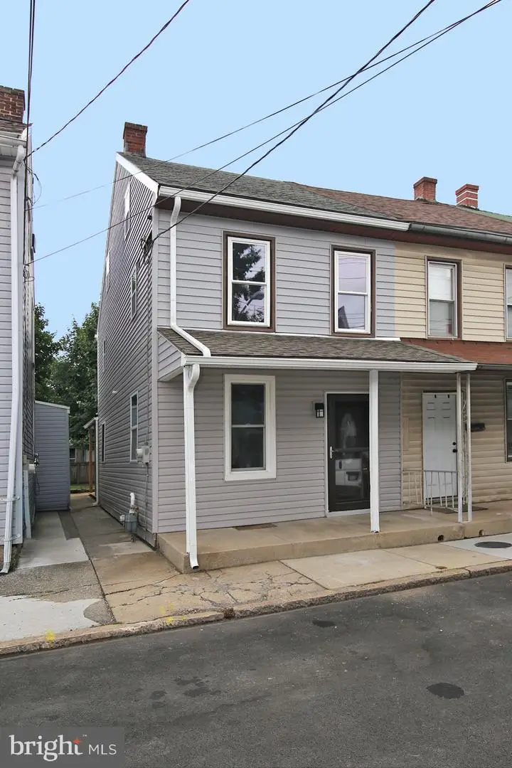 329 E Weidman St, Lebanon, PA 17046 - #2