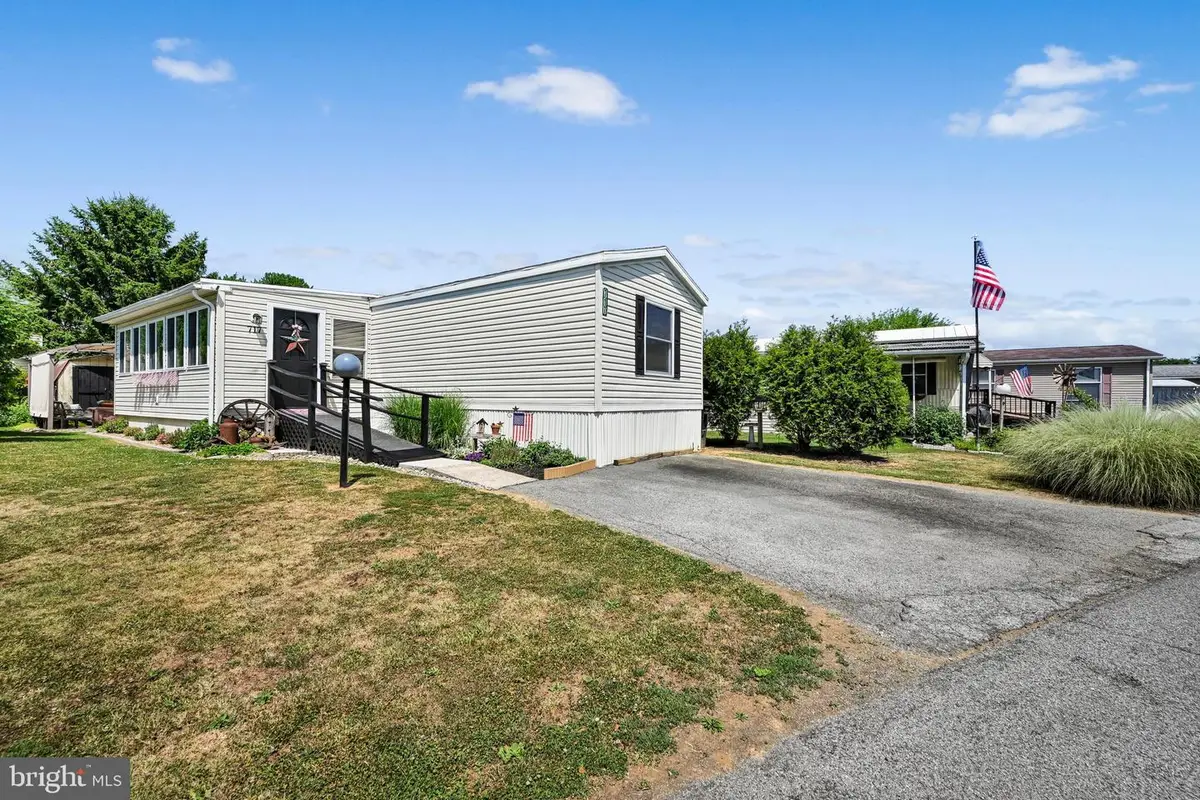 717 Palm City Park Tp-0232 Park, Annville, PA 17003 - #1