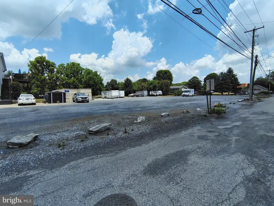 W North Ave, Palmyra, PA 17078 - #2