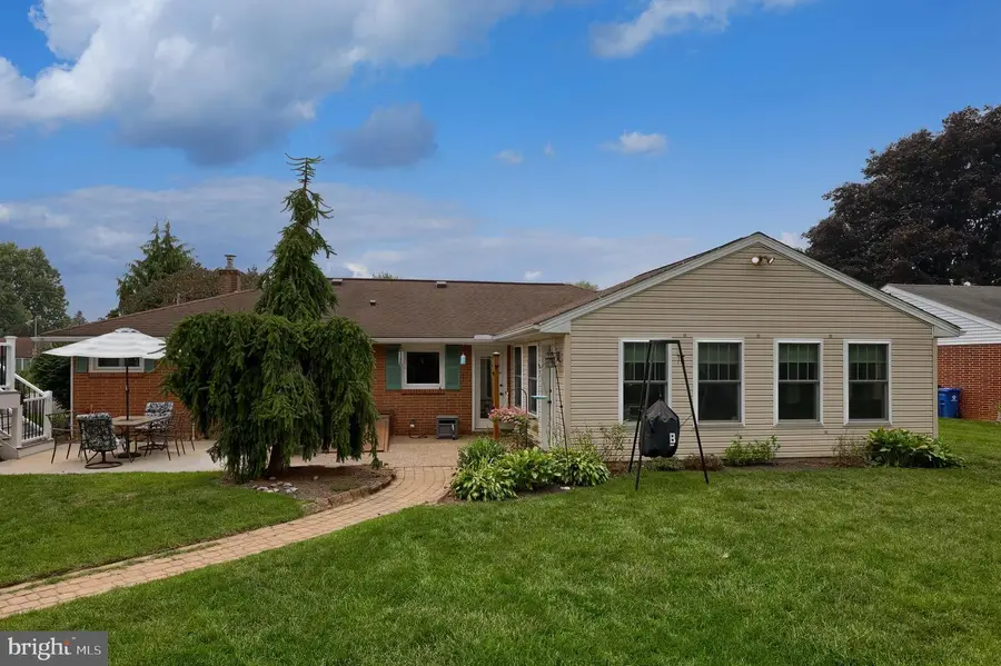 980 S Green St, Palmyra, PA 17078 - #2