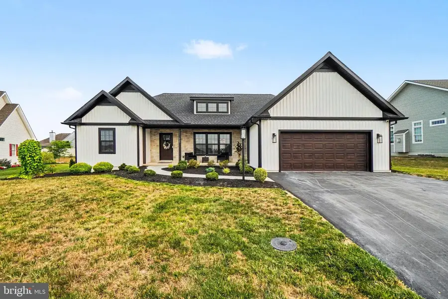 227 Daisy Dr, Lebanon, PA 17046 - #2