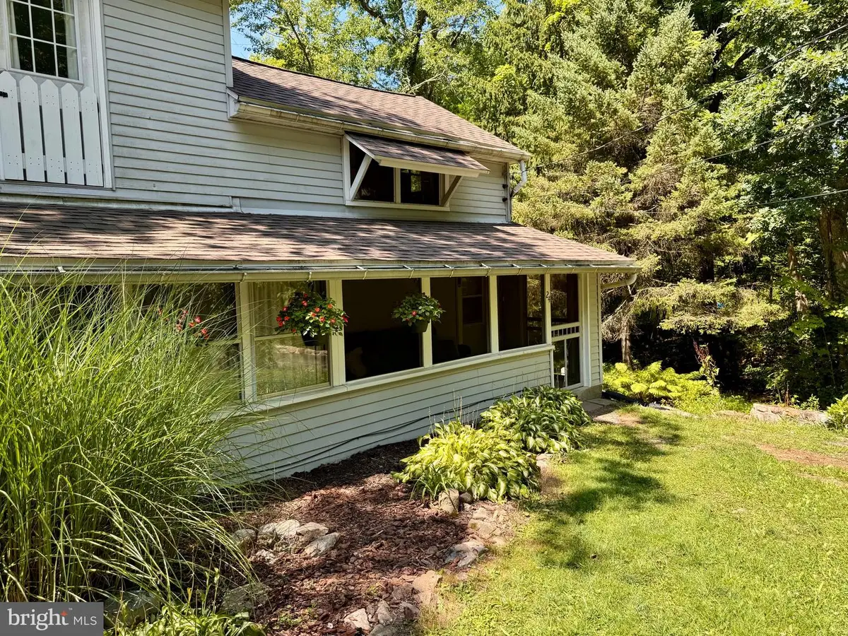 24 Aster Ln, Fredericksburg, PA 17026 - #1