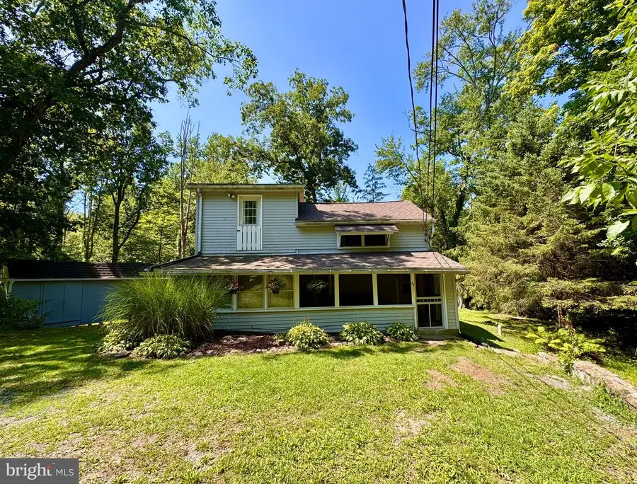 24 Aster Ln, Fredericksburg, PA 17026 - #2