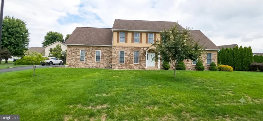 305 Catherine Ct, Lebanon, PA 17042 - #3