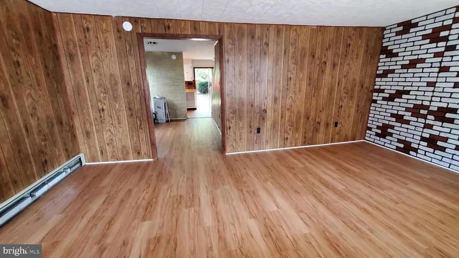 348 N 5th St, Lebanon, PA 17046 - #3