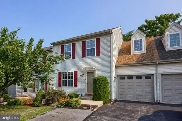 11 Sue Circle, LEBANON, PA 17042