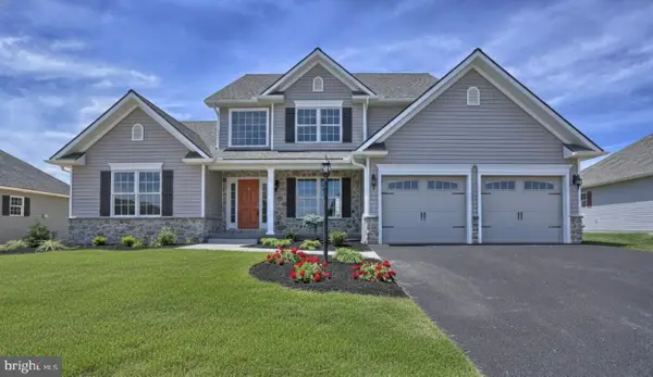 017 Starlight Lane, LEBANON, PA 17046