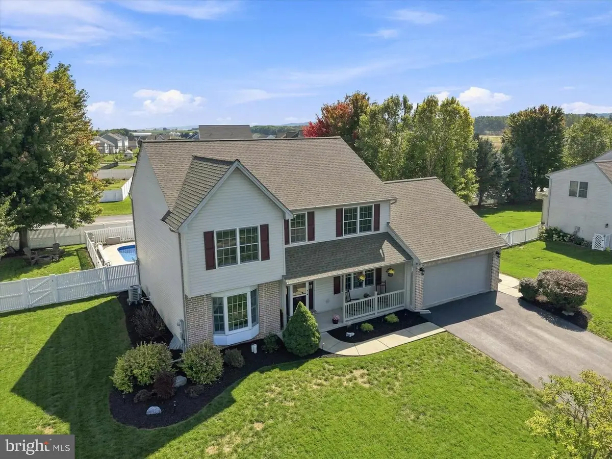 25 Lexington Dr, Annville, PA 17003 - #1
