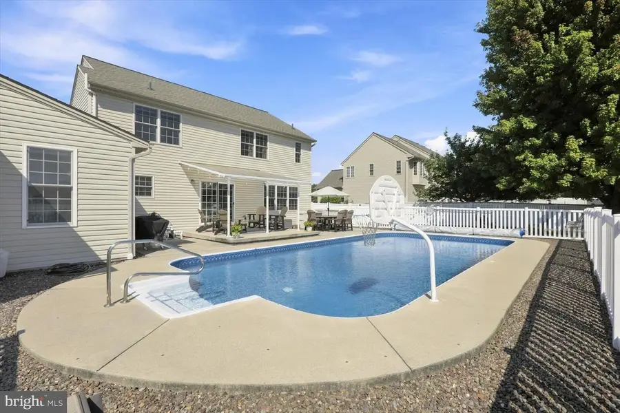 25 Lexington Dr, Annville, PA 17003 - #3