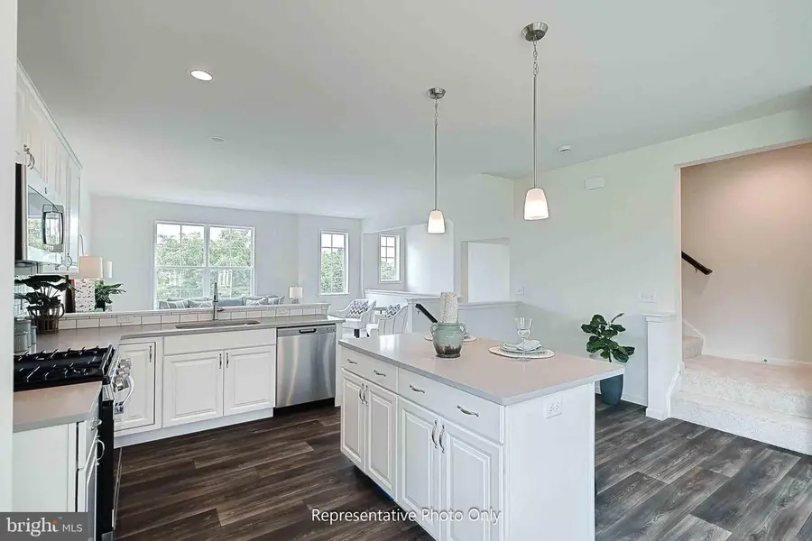 166 Marissa Ct, Newmanstown, PA 17073 - #3