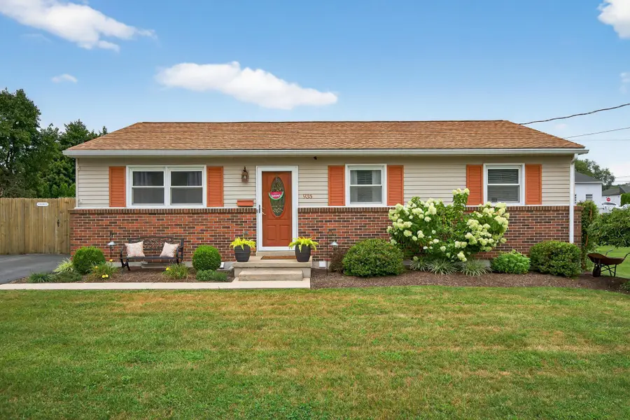 935 E Queen St, Annville, PA 17003 - #2