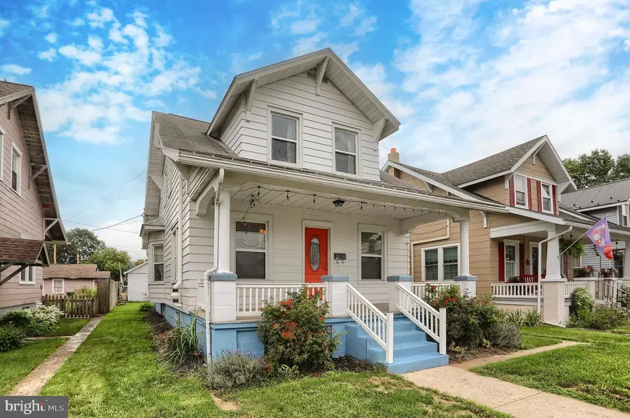 225 Broad St, Palmyra, PA 17078 - #2