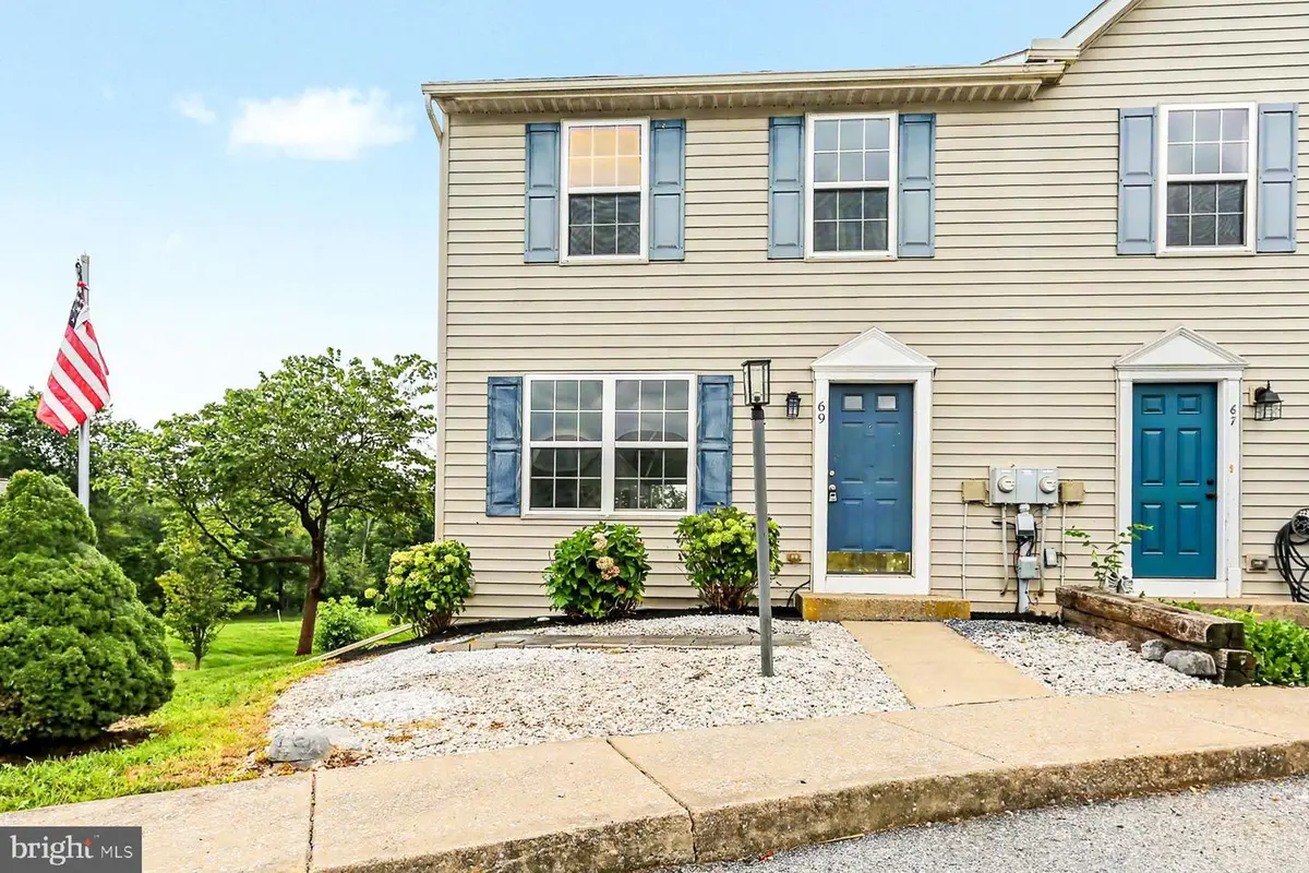 69 Laurel Dr Dr, Myerstown, PA 17067 - #1