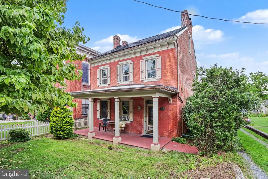 63 W Main St, Lebanon, PA 17042 - #2