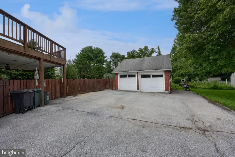 429 W Main Ave, Myerstown, PA 17067 - #3