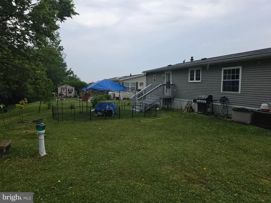 17 Patricia Dr, Lebanon, PA 17042 - #2