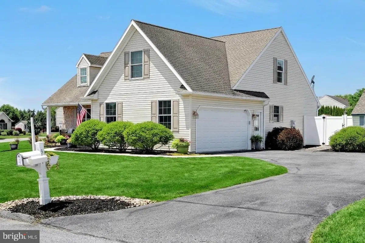 321 Catherine Ct, Lebanon, PA 17042 - #1