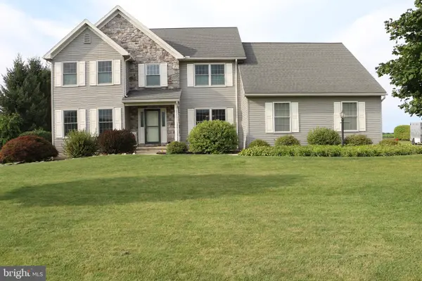 1033 Cider Ln, LEBANON, PA 17046