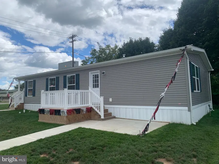 14 W Willow St, Palmyra, PA 17078 - #2