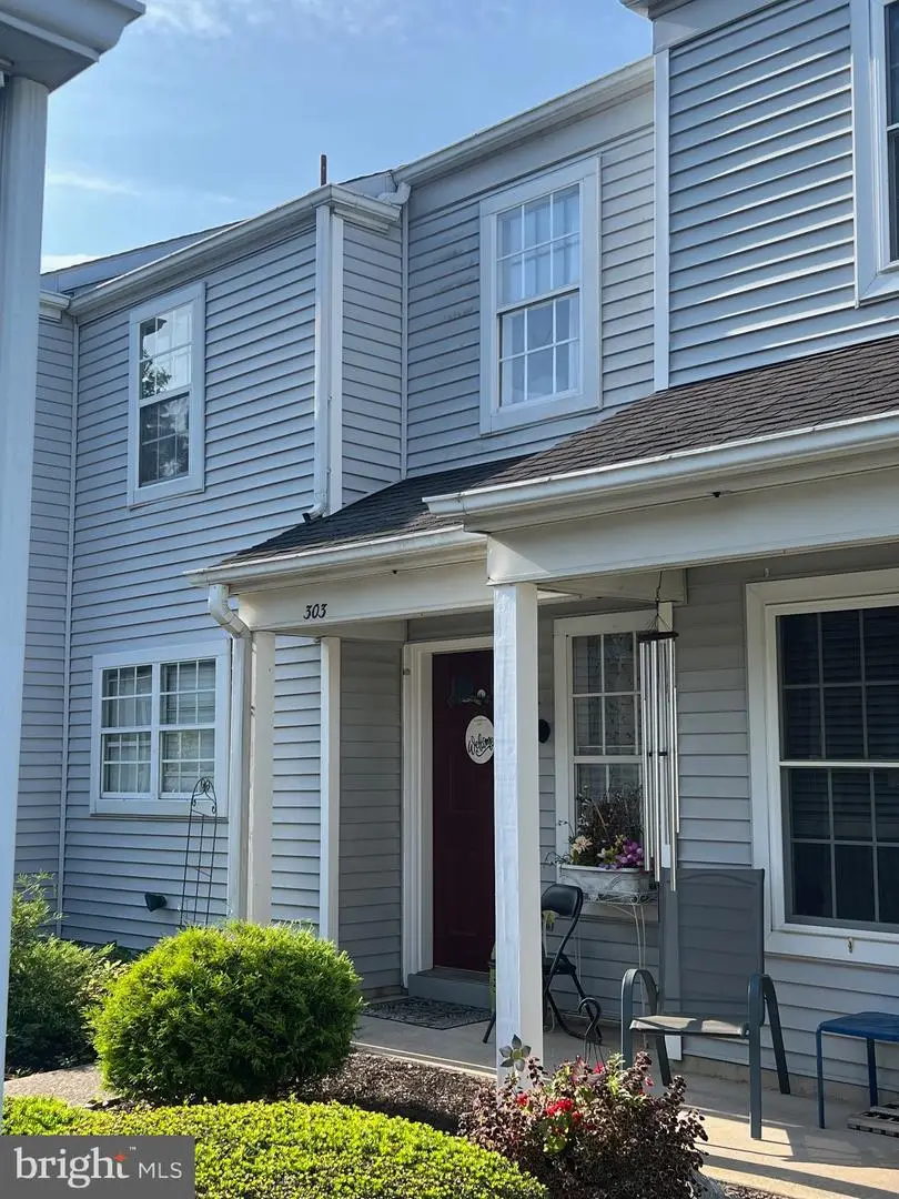 303 Cambridge Ct, Palmyra, PA 17078 - #1