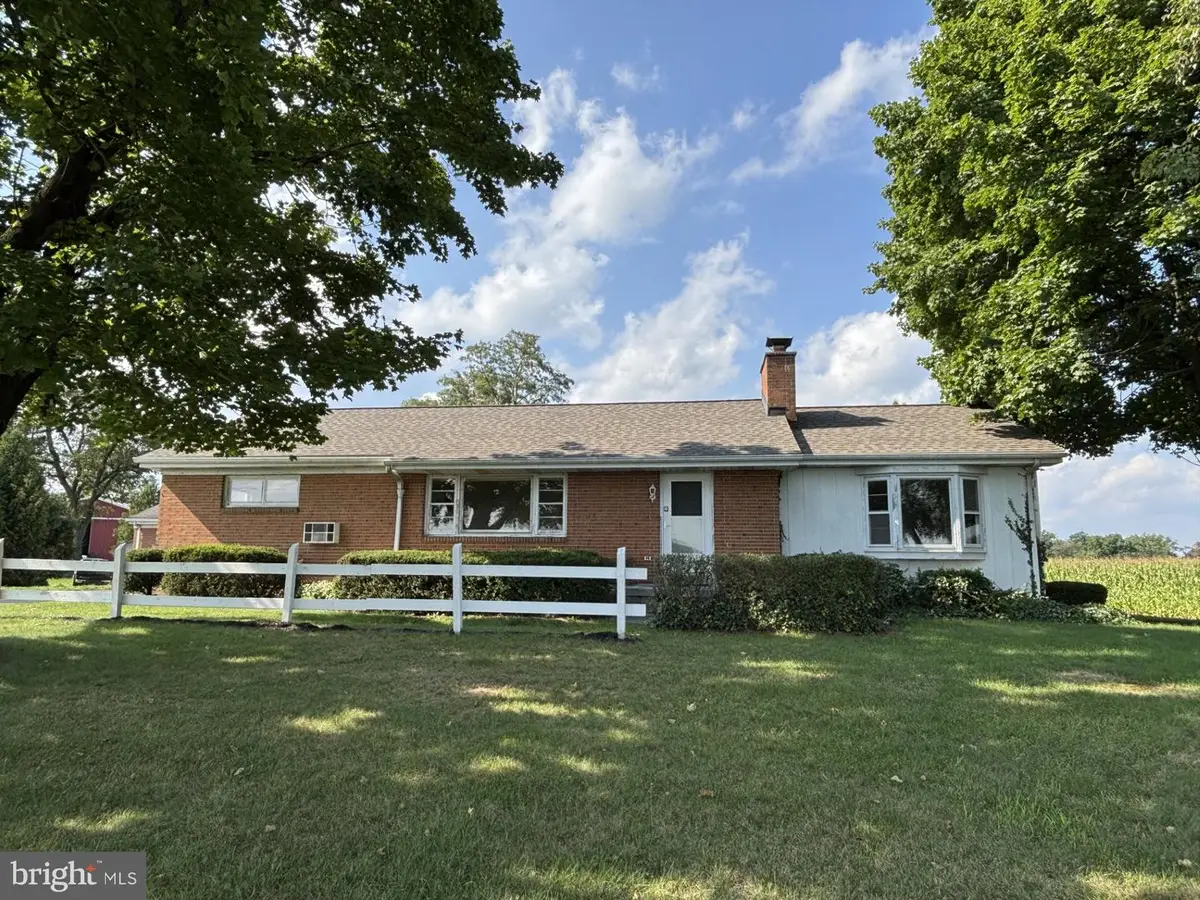 1762 Blacks Bridge Rd, Annville, PA 17003 - #1