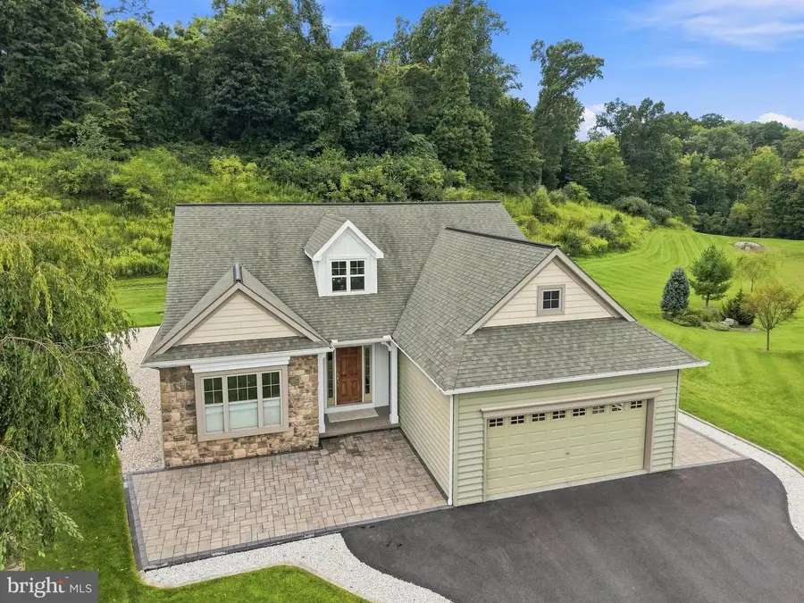 1005 Briarwood Ct, Lebanon, PA 17042 - #2