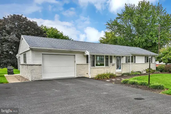1719 Grace Ave, LEBANON, PA 17046