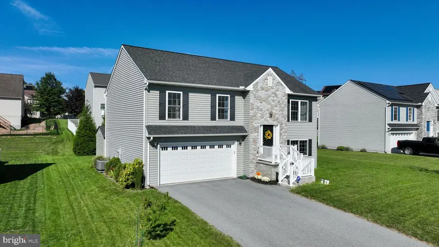 9 Oldfield Ave, Jonestown, PA 17038 - #2