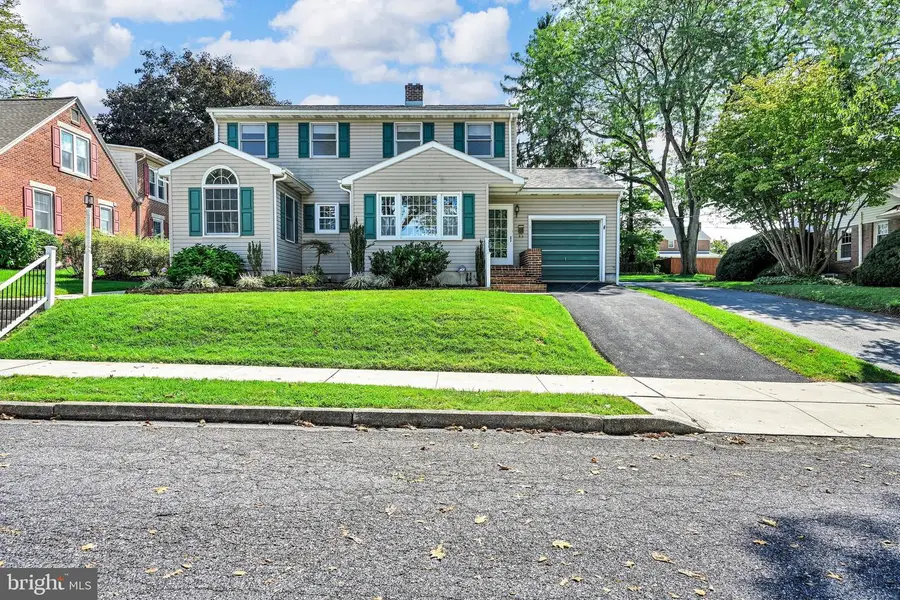 114 E Chestnut St, Cleona, PA 17042 - #3