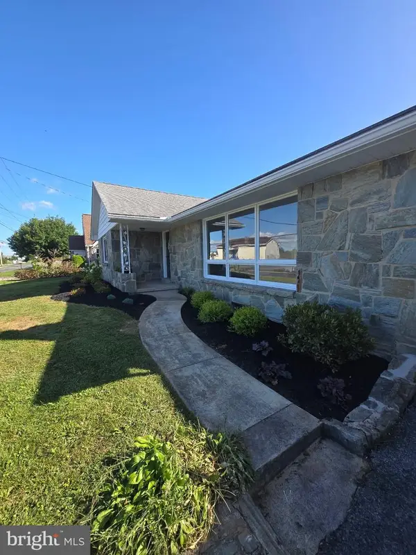 144 Palmyra Rd, PALMYRA, PA 17078