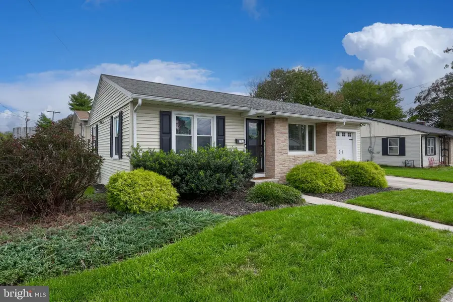 222 N Penn St, Palmyra, PA 17078 - #2