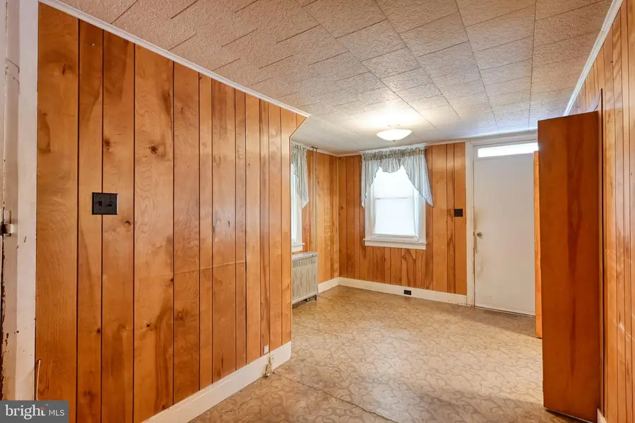 528 S Railroad St, Myerstown, PA 17067 - #3