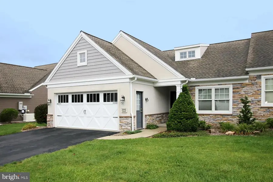 1040 English Dr, Lebanon, PA 17042 - #2