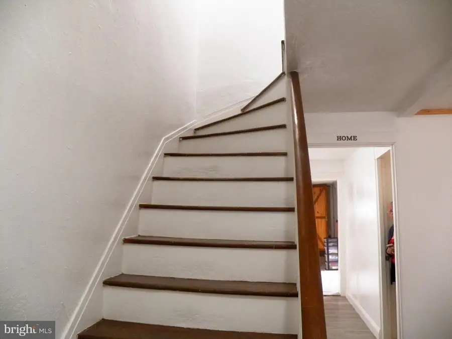 32 S 4th St, Lebanon, PA 17042 - #2