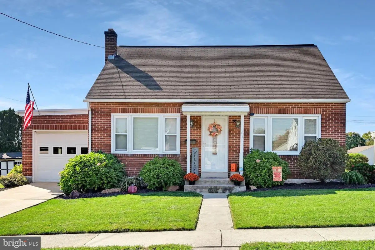 49 Rosemont Ave, Cleona, PA 17042 - #1
