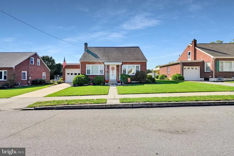 49 Rosemont Ave, Cleona, PA 17042 - #3