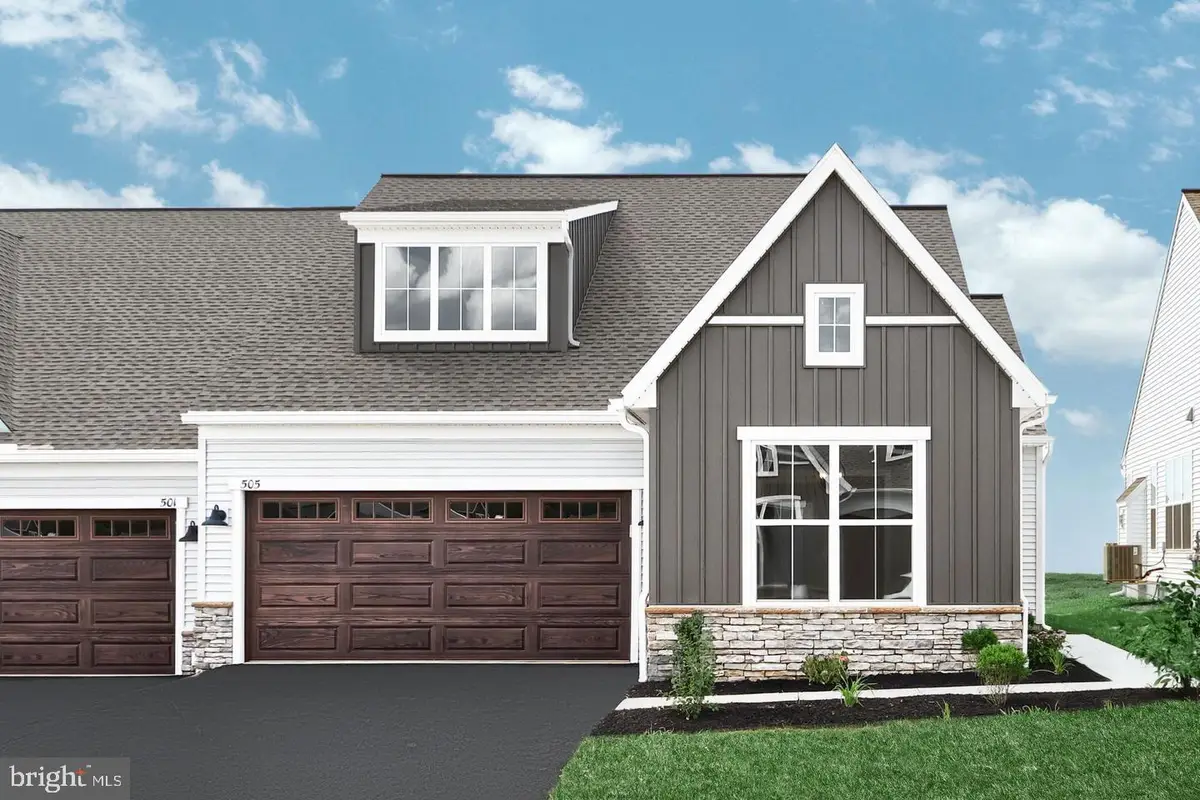 529 Stone Gate Blvd, Annville, PA 17003 - #1